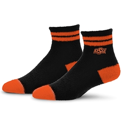 BRAND 2 STRIPE FUZY SOCKS